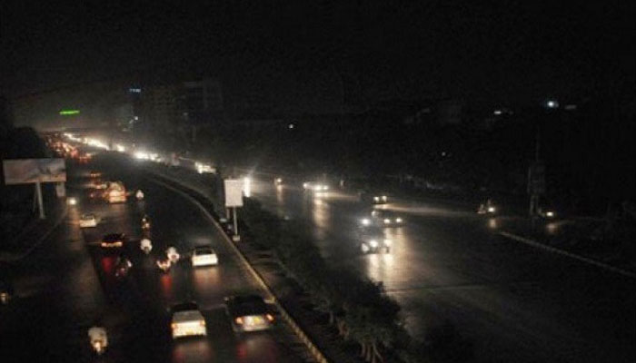 کراچی میں بڑا بریک ڈاؤن، 11 گھنٹے بعد بجلی بحال