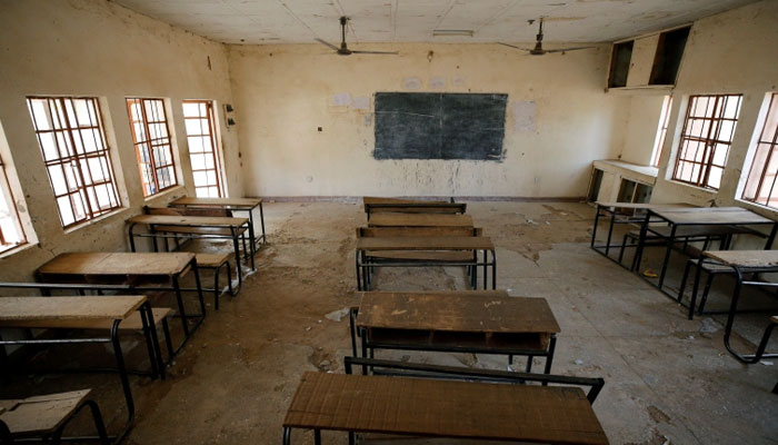 نائیجیریا میں اسکول پر حملہ، اہلکار ہلاک اساتذہ سمیت 80 طالبات اغوا