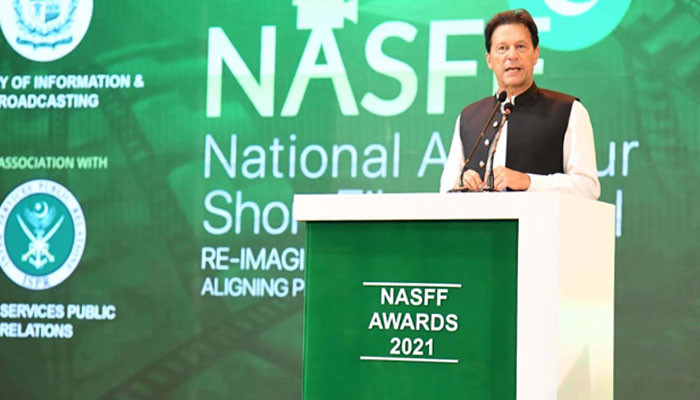 سافٹ امیج نہیں پاکستانیت، انگریزی زبان اور لباس کا استعمال احساس کمتری، فلم انڈسٹری کے زوال کی وجہ بھارت نقالی، عمران خان - Vimarsana News