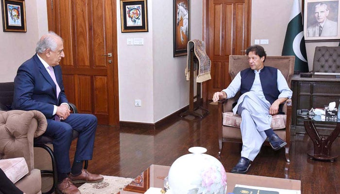 زبردستی حکومت قائم کرنا افغان تنازع کاحل نہیں، عمران خان، زلمے خلیل زاد کی ملاقات