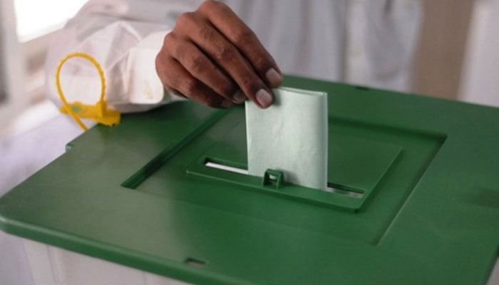 آزاد کشمیر، 33 انتخابی حلقوں کا نتیجہ” ففٹی ففٹی “رہا 