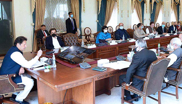 مہنگائی پر اجلاس، افسران نے معطلیاں گنوادیں، کارروائی ناکافی، نتائج بتائیں، وزیراعظم