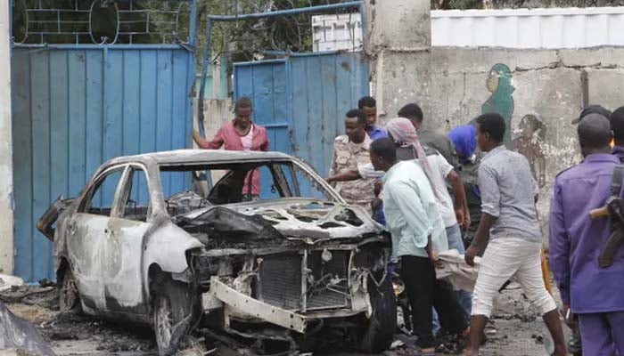 صومالیہ کے صدارتی محل پر الشباب کا خودکش دھماکا،8 افراد ہلاک