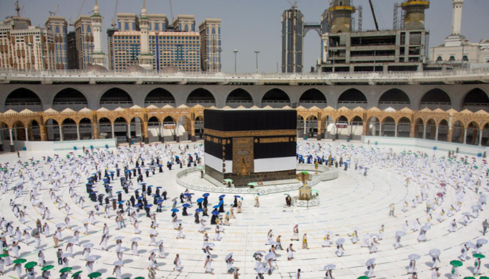 کورونا کے بعد خانہ کعبہ کے بیرونی صحن میں پہلی بار نماز ادا کی جائے گی