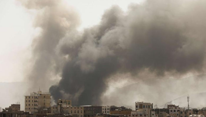 یمن میں عرب اتحاد کے فضائی حملے،  165 حوثیوں کی ہلاکت کا دعویٰ