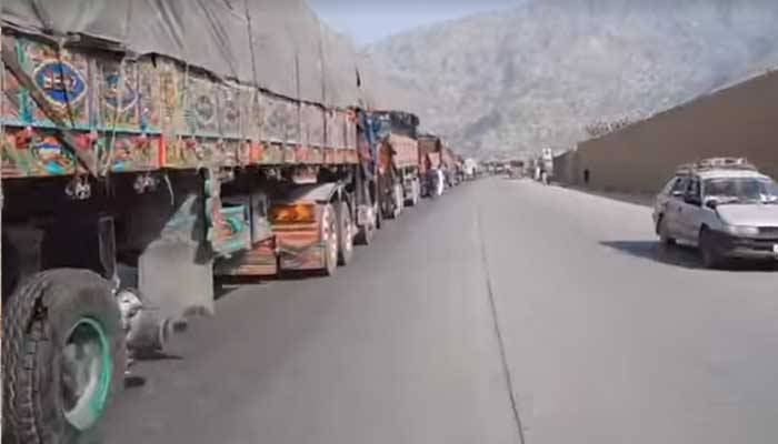لنڈی کوتل، پاک افغان شاہراہ پر پلوں کی عدم تعمیر پر عوام کو سخت مشکلات