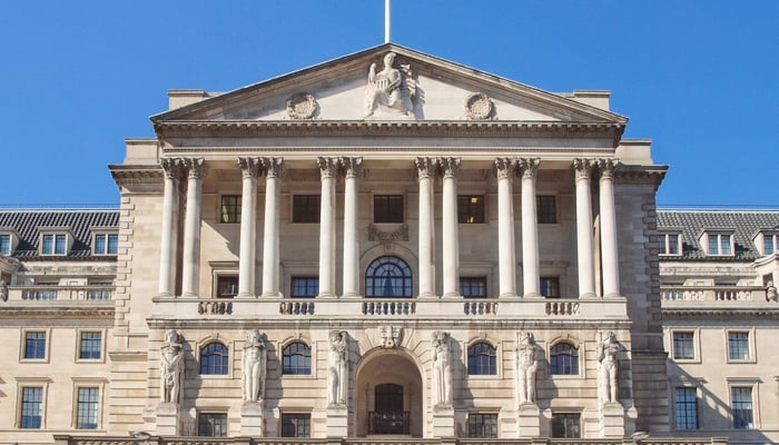 بینک آف انگلینڈ نے مہنگائی کی شرح 5 فیصد سے زائد ہونے کی وارننگ دیدی
