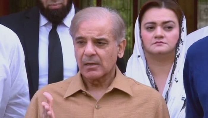 ریکارڈ مہنگائی پر وزیراعظم استعفیٰ دیں، شہباز شریف