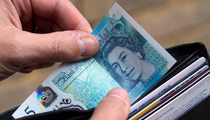 برطانیہ میں مہنگائی نے 10  سالہ ریکارڈ توڑ دیا، اخراجات میں 4.2  فیصد اضافہ