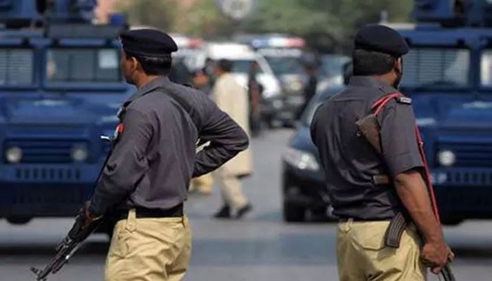 کراچی پولیس کا حیدرآباد میں واسا کے ہیڈ آفس پرچھاپہ