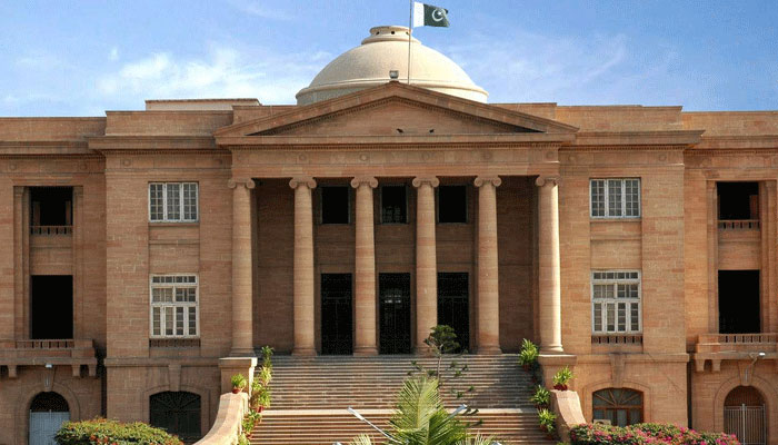 پانی دستیاب مگر چوری ہوتا ہے، DHA کیا ایکشن لے رہا ہے؟ ہائیکورٹ