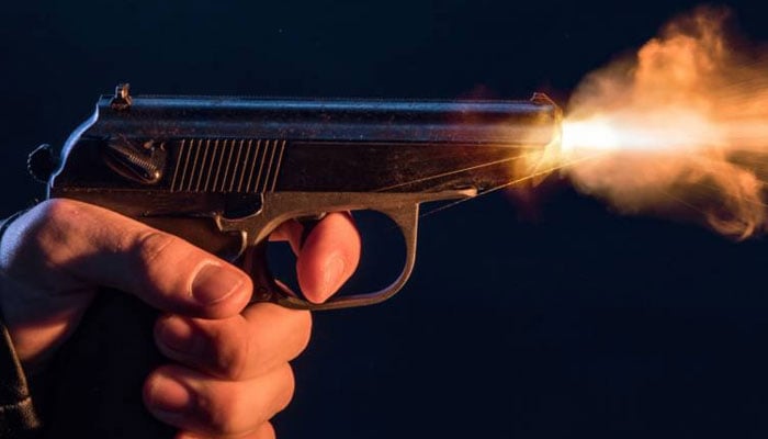 ایتھنز میں عید کی نماز پڑھ کر آنے والوں پر فائرنگ، پاکستانی نوجوان زخمی