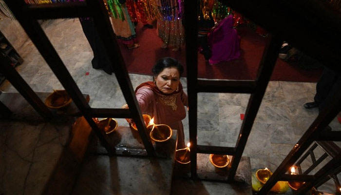 بھارت، ڈراؤنے خواب آنے پر چوروں نے مندر کی مورتیاں واپس کردیں