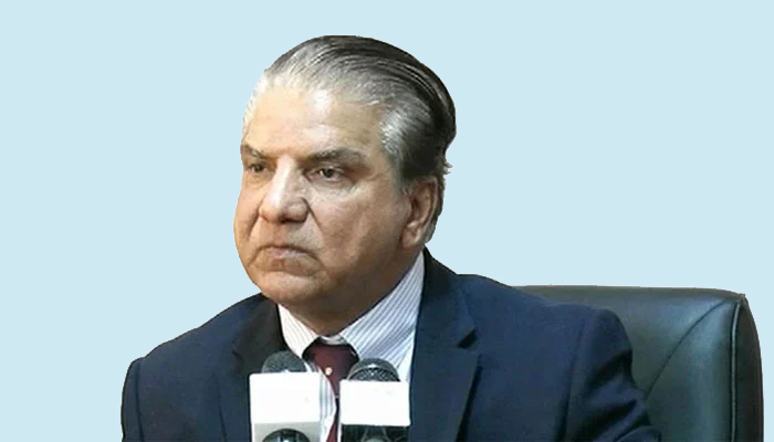سابق چیئرمین واپڈا لیفٹیننٹ جنرل (ر) مزمل حسین —فائل فوٹو