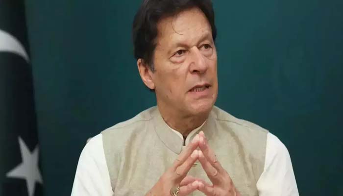 عمران خان کے باہر نہ نکلنے کی تین وجوہات ہوسکتی ہیں، تجزیہ کار