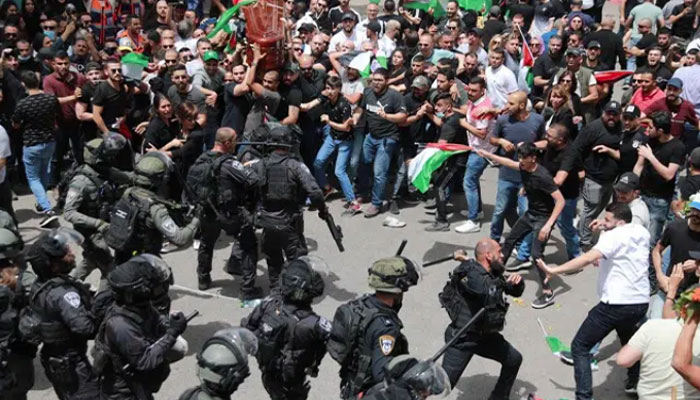 مغربی کنارے میں اسرائیلی فوجیوں کے ساتھ تصادم میں 130 فلسطینی زخمی