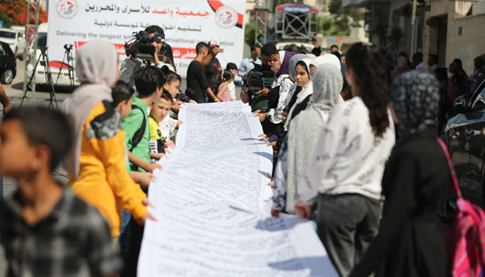 فلسطینیوں کا ریڈ کراس کو 100 میٹر طویل خط