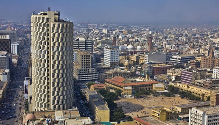 کراچی میں 530 عمارتیں ناقابل استعمال و رہائش قرار، دوبارہ انتباہی نوٹس جاری