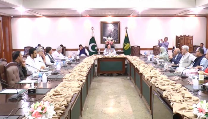 وزیراعلیٰ پرویز الٰہی کی زیرصدارت کابینہ کا پہلا اجلاس، پنجاب میں 9،10 محرم کو ڈبل سواری پر پابندی، موبائل سروس بند رہے گی
