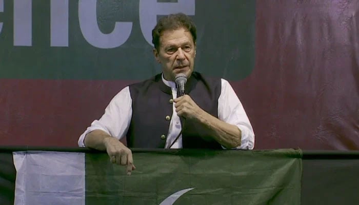 مجھ پر کیسز کا پلان تیار، کچھ بھی کرلو ڈیل نہیں کروں گا، عمران خان