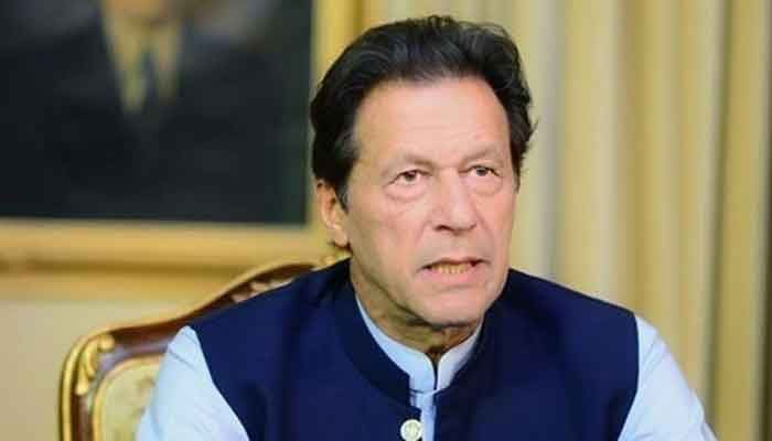 شہباز شریف بھیک مانگنے قطر چلے گئے، چوروں کو کوئی پیسہ نہیں دیتا، عمران خان