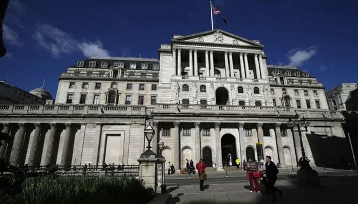 بینک آف انگلینڈ کا شرح سود میں مسلسل 7 ویں مرتبہ اضافہ، شرح 2.25 فیصد ہوگئی