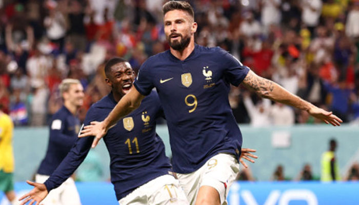 فرانس ڈنمارک کو شکست دیکر ناک آوٹ مرحلے میں پہنچنے والی پہلی ٹیم بن گئی