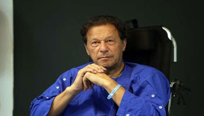 عمران خان کی طبیعت خراب سیاسی مصروفیات ترک کردیں