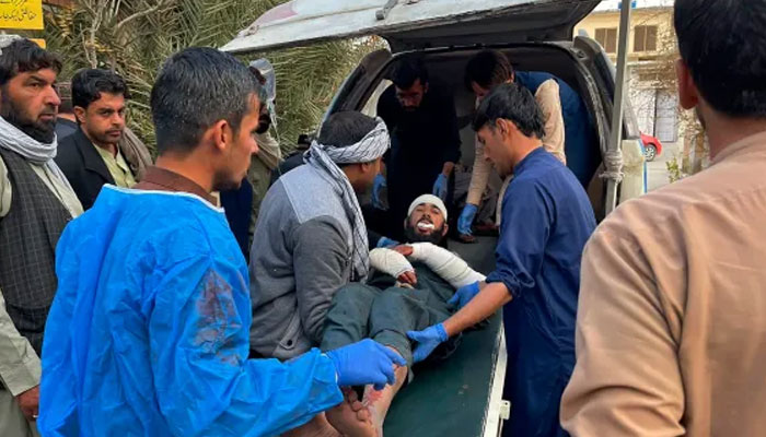 افغانستان فورسز کی پھر گولہ باری، شہری شہید، خواتین، بچوں سمیت 20 زخمی، کوئٹہ چمن اسپتالوں میں ایمرجنسی، پاکستان کی بھرپور جوابی کارروائی، بھاری توپخانے کا استعمال