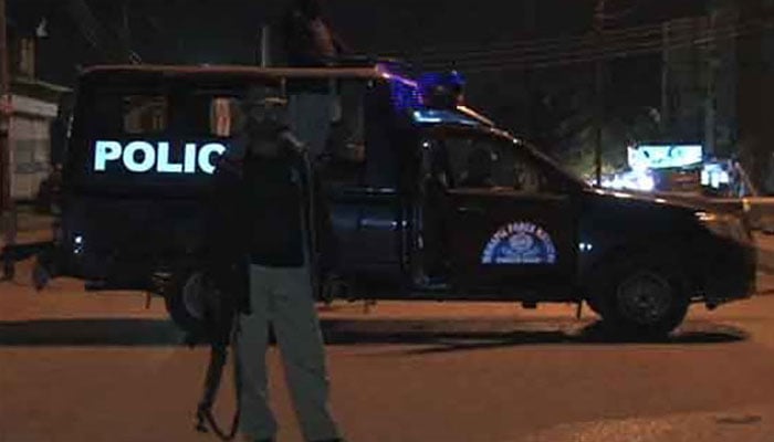 پولیس مقابلہ، ڈاکو زخمی حالت میں گرفتار