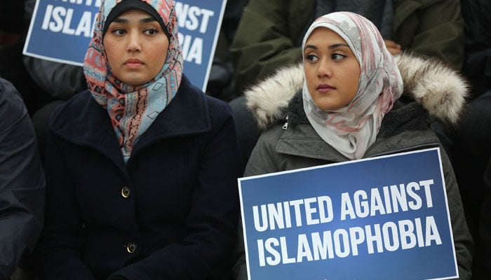اسلاموفوبیا کے خلاف بند باندھنے کیلئے مسلمانوں کو متحد اور ہر شعبے میں ترقی کی ضرورت ہے، مقررین