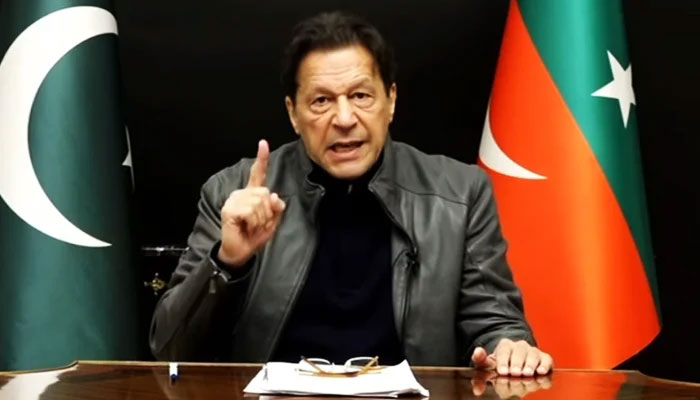 حکومت نے عوام اور تنخواہ دار طبقے کو کچل ڈالا، عمران خان