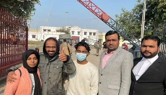 بھارت، ’گینگ ریپ پر رپورٹنگ‘، بغیر ٹرائل کے قید صحافی صدیق کپن دو سال بعد رہا