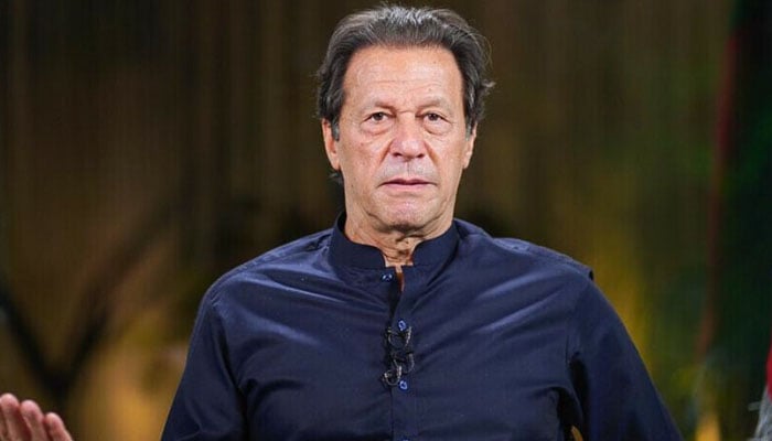 عمران خان کی باتوں پر ان کا سیاسی احتساب ہونا چاہئے، تجزیہ کار