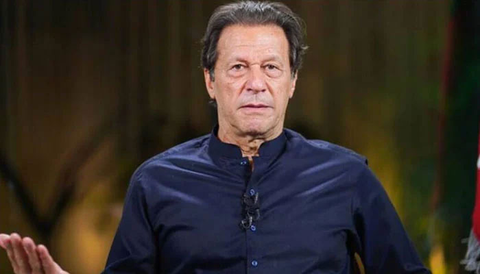 عمران خان کا ارشد شریف کو خراج عقیدت اور بلوچ خاتون کی بچوں سمیت قتل کی مذمت