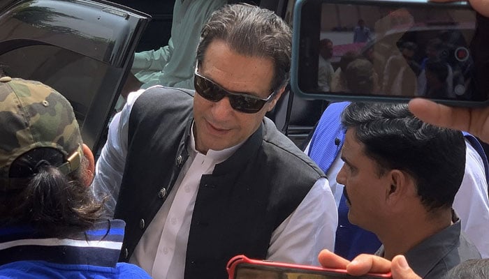 ممنوعہ فنڈنگ کیس،عمران خان کو 28 فروری کو پیش ہونے کا حکم