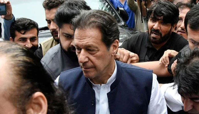 عمران خان کی ممکنہ گرفتاری کے پیش نظر پارٹی کی نئی حکمت عملی