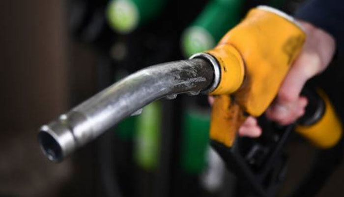 عوام کو عید کا تحفہ،  پٹرول 10، مٹی کا تیل 5.78 روپے مہنگا