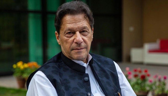 عدلیہ اور عمران خان نے مل کر پاک فوج کو تکلیف پہنچائی