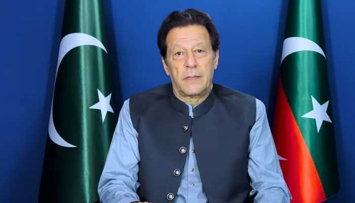 نئے لوگ پارٹی میں آرہے ہیں، امکان ہے مجھے جیل میں ڈال دیا جائے گا، عمران خان