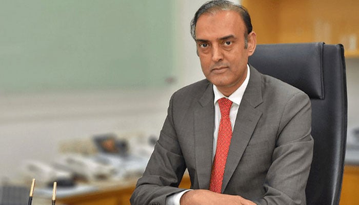 چھوٹی ایکسچینج کمپنیوں کو کاروبار کی اجازت نہیں ہوگی، گورنر SBP
