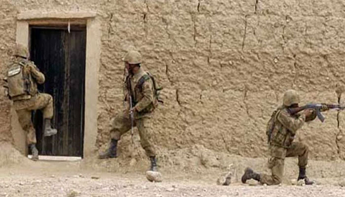 سیکورٹی فورسز کا خیبر پختونخوا کے 2 اضلاع میں آپریشن، 8 دہشت گرد ہلاک