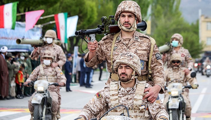 ایران میں دہشتگرد حملوں کی منصوبہ بندی کے الزام میں داعش کے 28 ارکان گرفتار