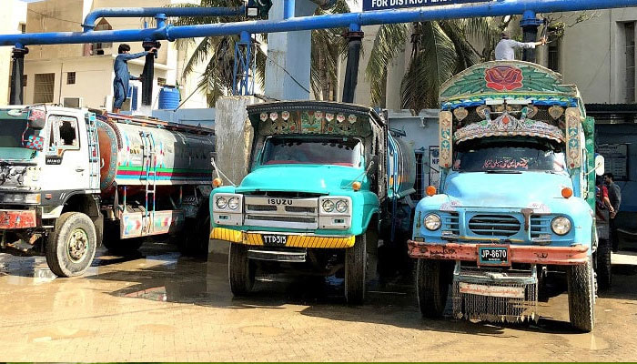 شہریوں کی مشکلات، واٹر ٹینکرز کے ذریعے سپلائی میں 50 فیصد اضافہ