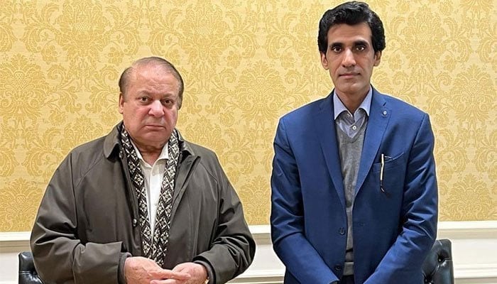 عون چوہدری نے ائیرپورٹ پر نواز شریف سے ہونے والی ملاقات پر وضاحت پیش کردی