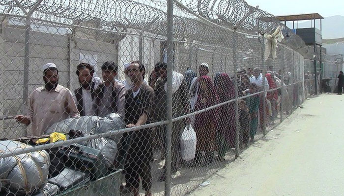 افغان باشندوں کی واپسی کا عمل سبوتاژ کرنے کا منصوبہ بے نقاب۔ آپریشن موخر کریں، افغان حکومت