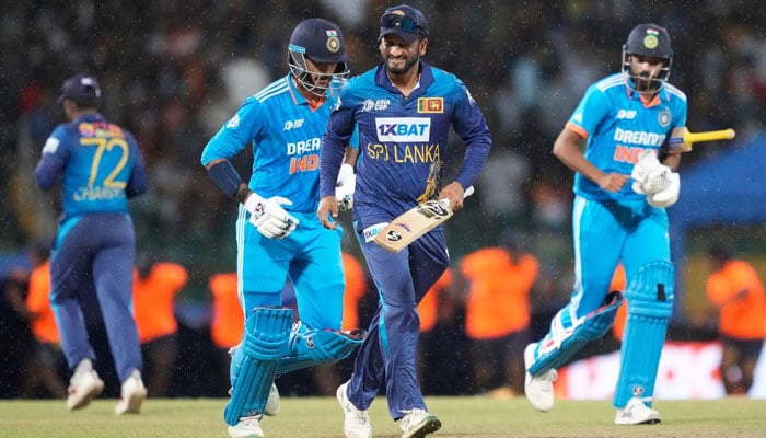 بھارت پھر سری لنکا پر مہربان، آئندہ برس وائٹ بال سیریز کھیلے گا