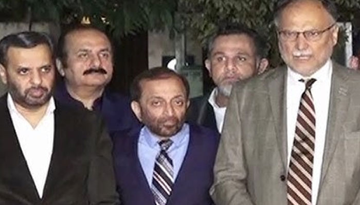 مقامی حکومتوں کو مضبوط بنانے کیلئے ن لیگ اور MQM آئینی ترمیم پر متفق