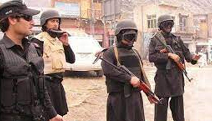 دکی: اشتہاری مجرم کی گرفتاری کیلئے جانیوالی لیویز پارٹی پر فائرنگ، 2 اہلکار شہید