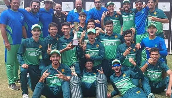 جیت کا عزم، انڈر 19ایشیاکپ کیلئے پاکستان کرکٹ ٹیم دبئی پہنچ گئی